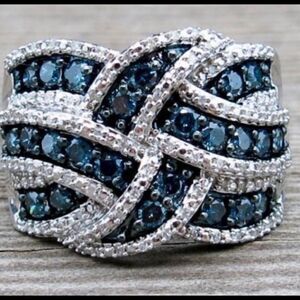 Elegant White Gold Blue Sapphire Wedding Band Ring